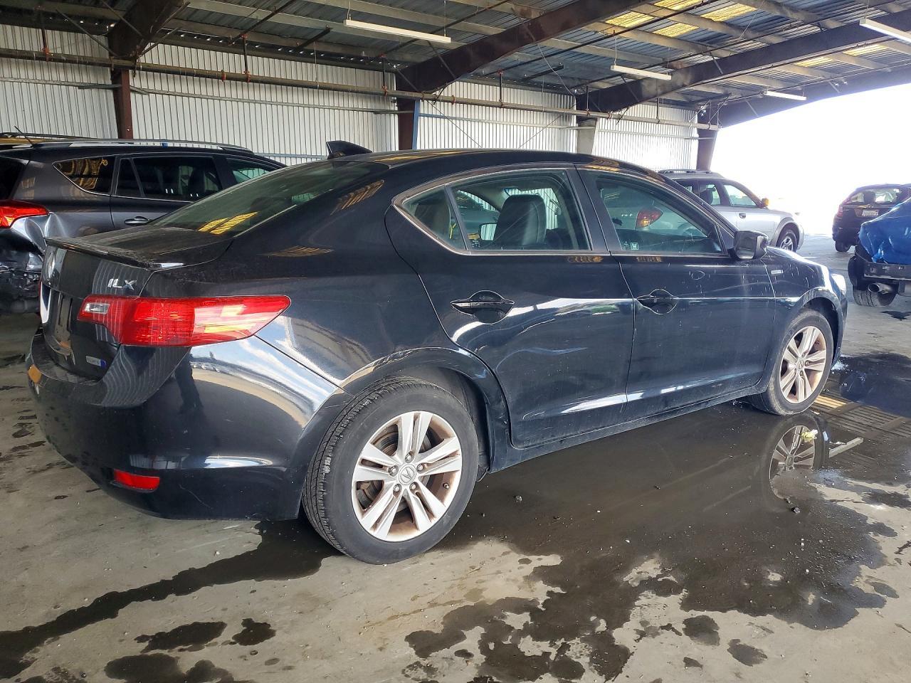 2013 Acura Ilx - Фото 3