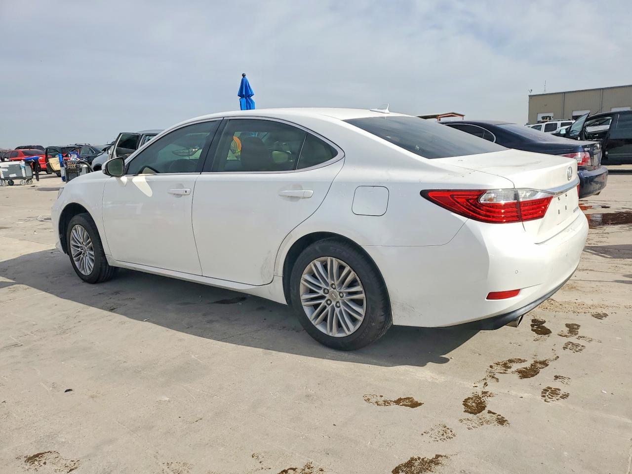 2013 Lexus Es 350 - Фото 2