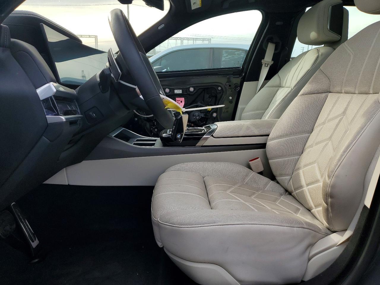 2024 BMW 760 Xi - Фото 7