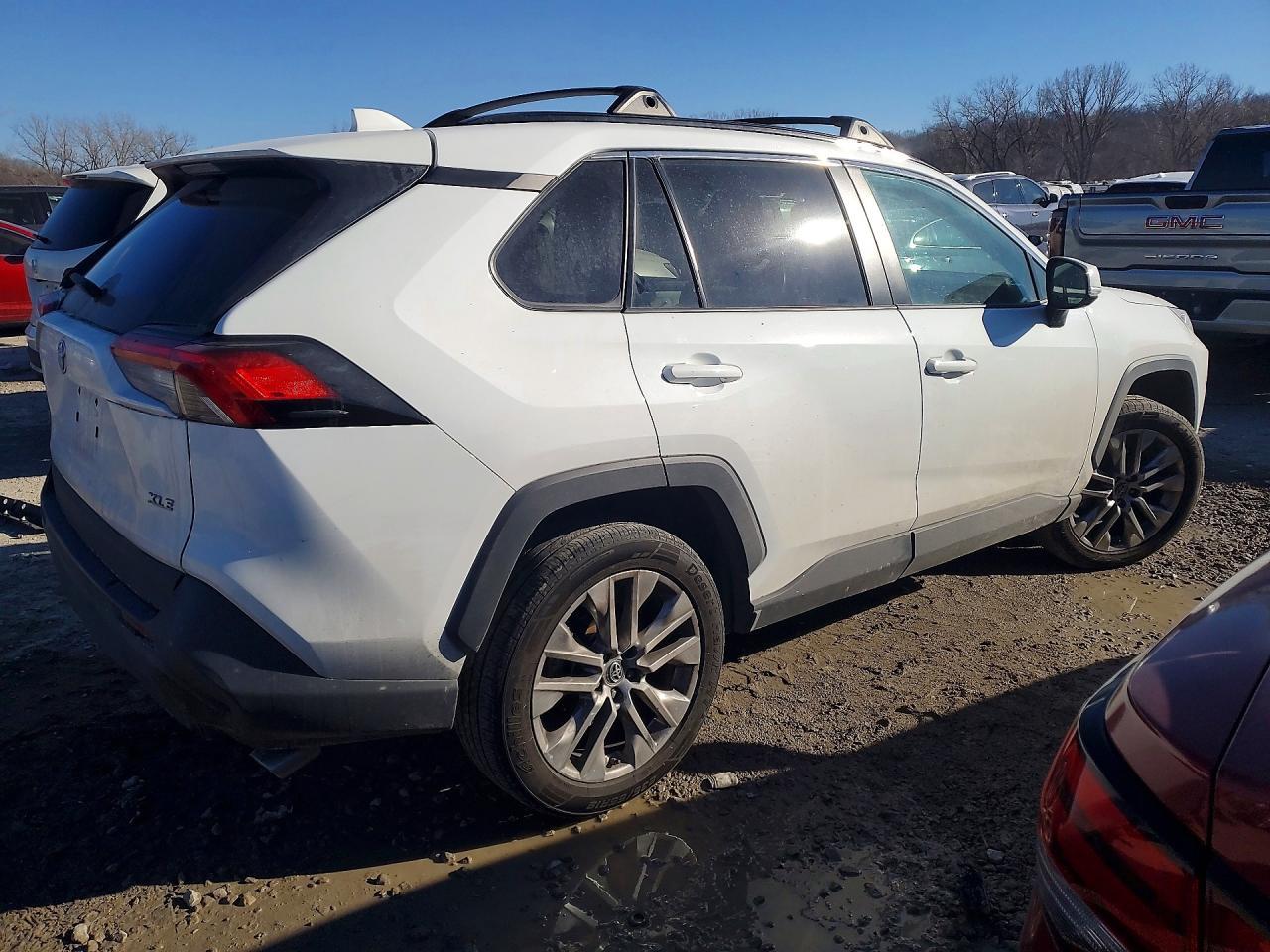 2019 Toyota Rav4 Xle Premium - Фото 3