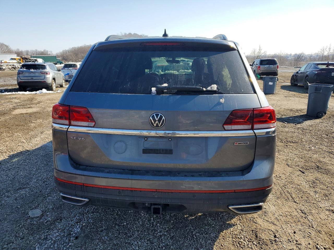 2022 Volkswagen Atlas Se - Image 6