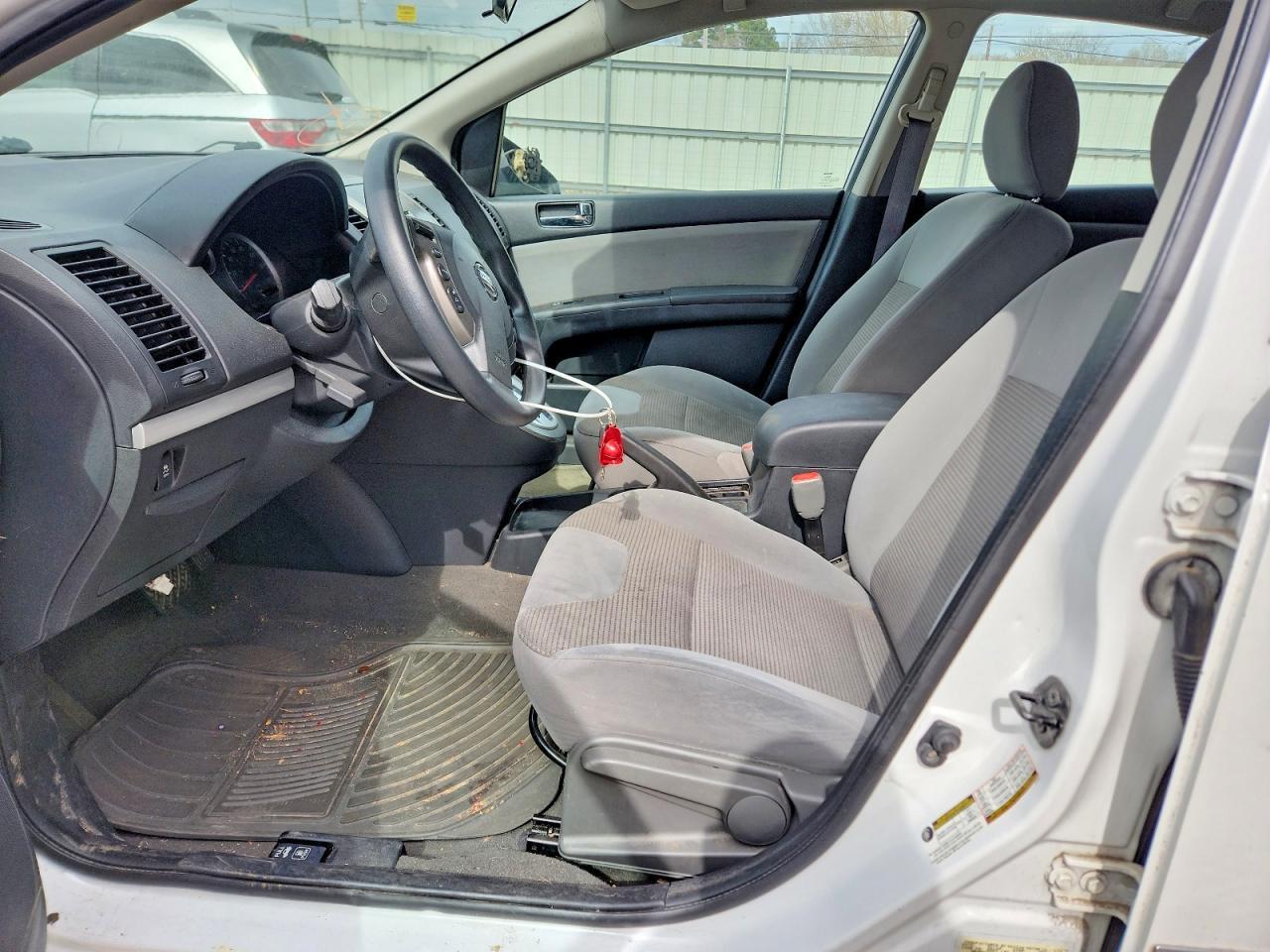 2012 Nissan Sentra 2.0 - Фото 7