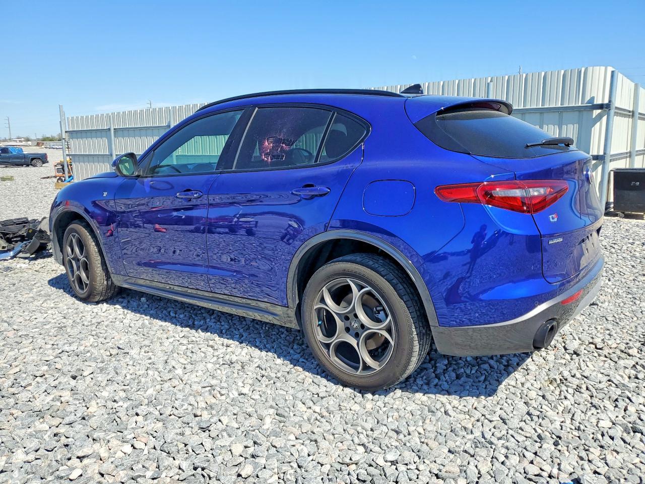 2022 Alfa Romeo Stelvio Ti - Image 2