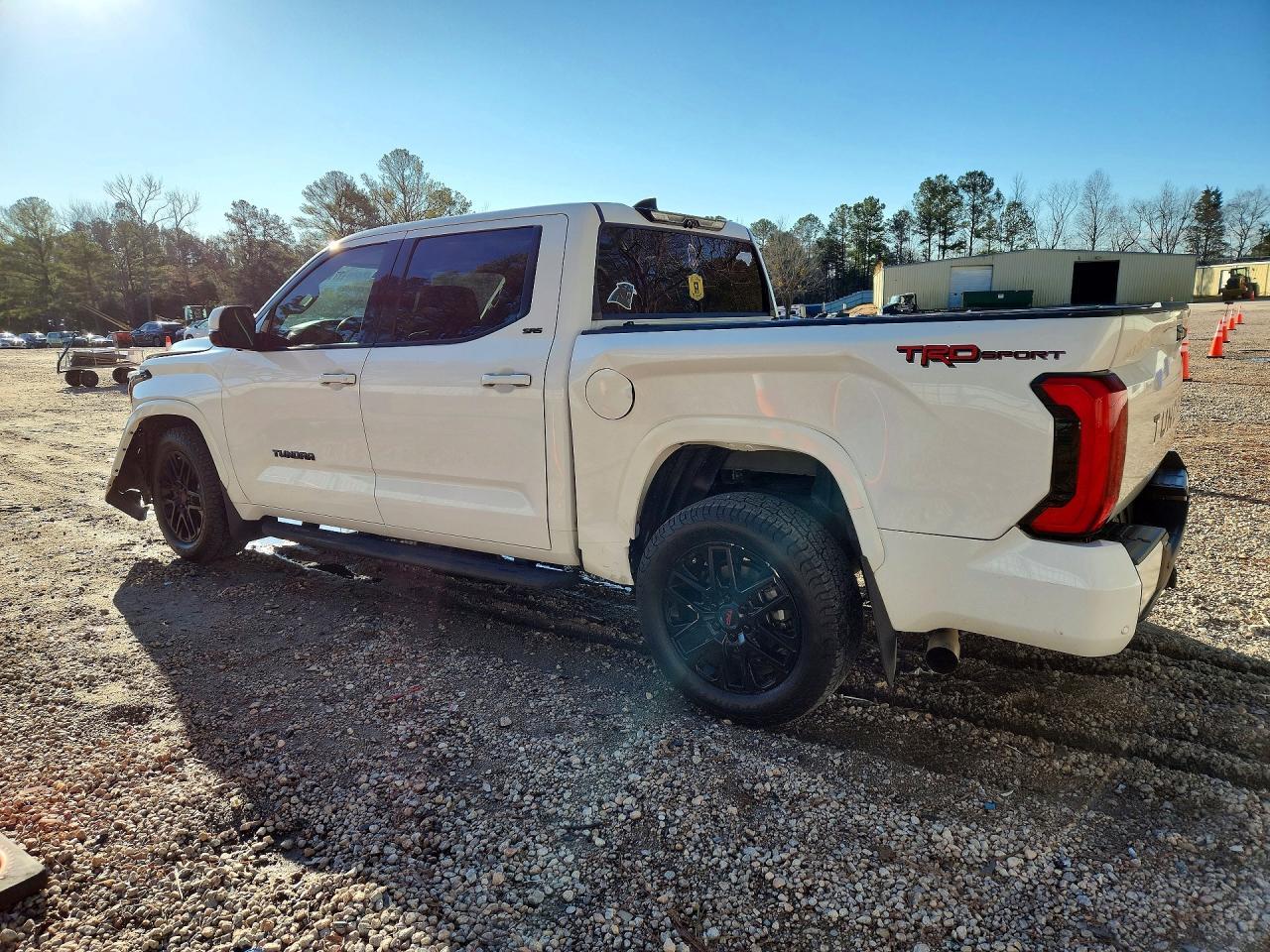 2022 Toyota Tundra Crewmax Sr - Фото 2
