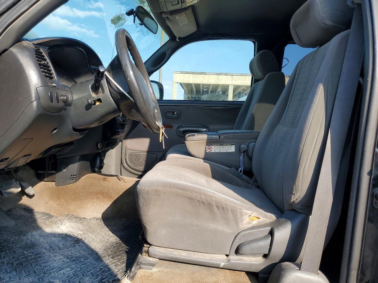 2004 Toyota Tundra - Фото 7