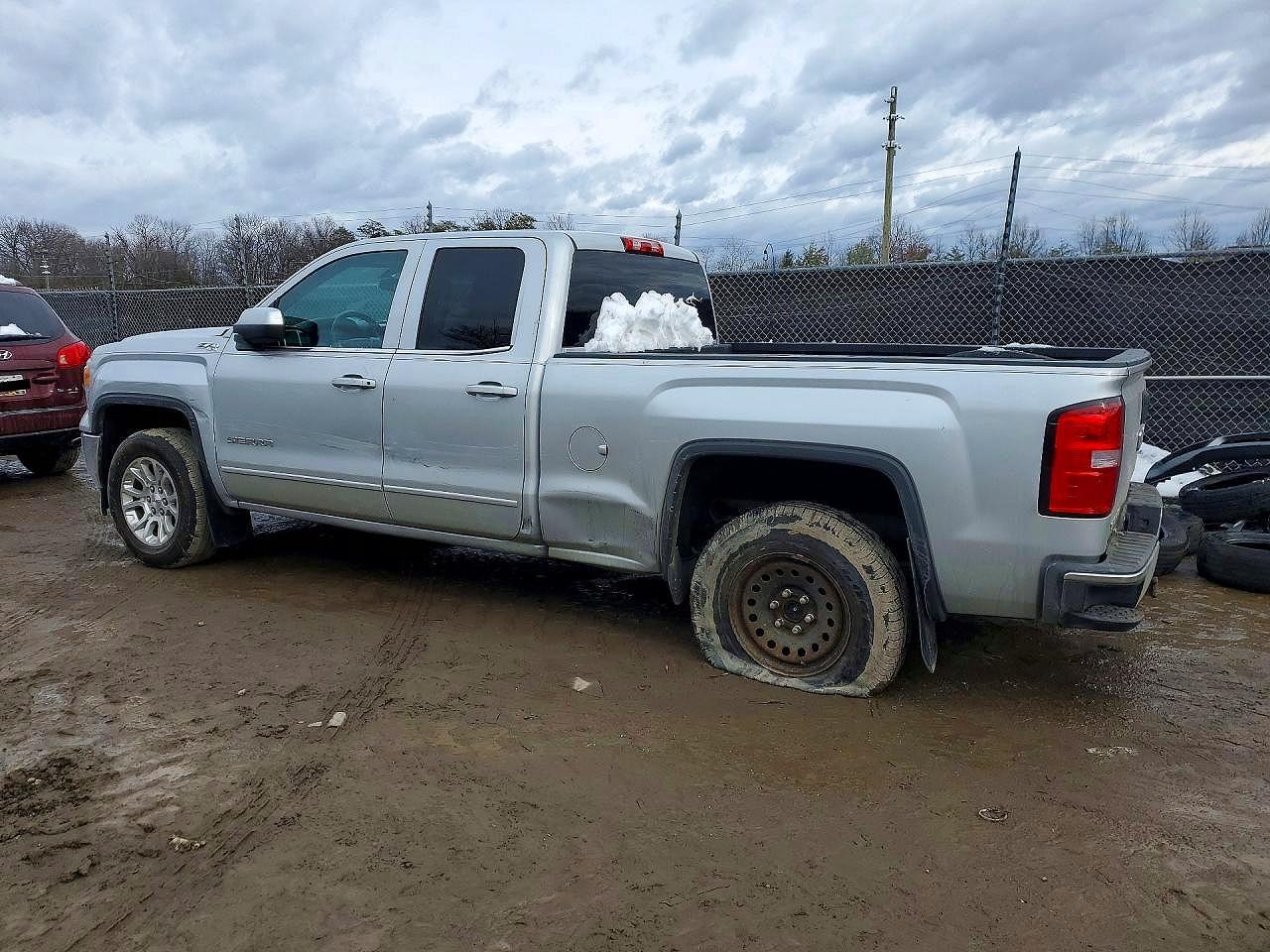 2014 GMC Sierra K1500 Sle - Image 2