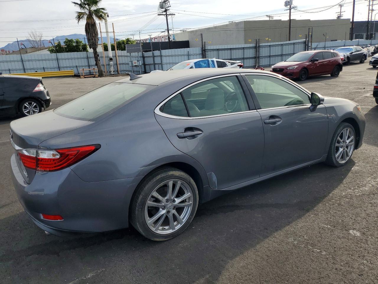 2014 Lexus Es 350 - Image 3