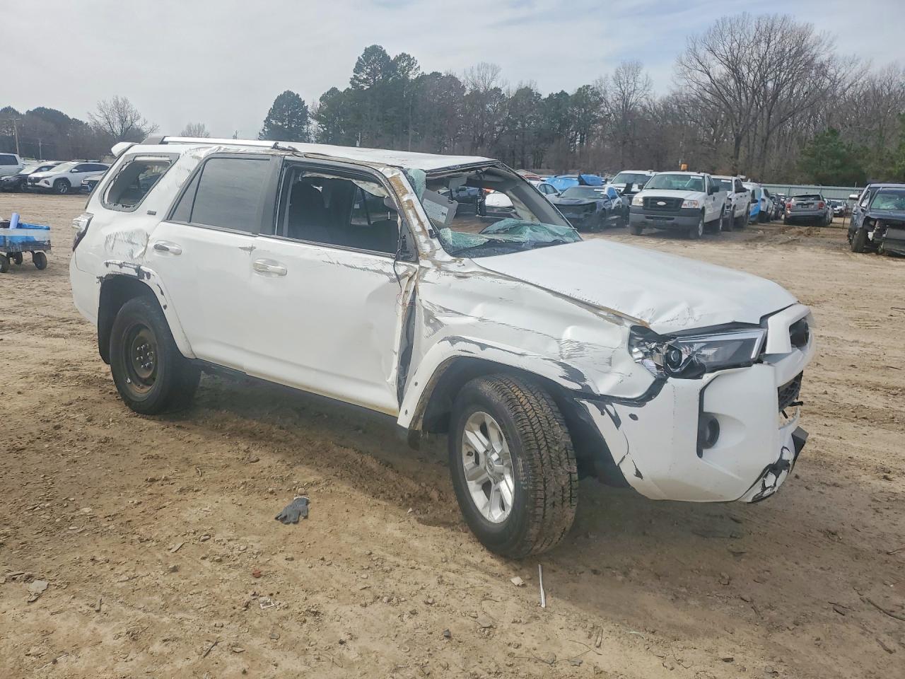 2021 Toyota 4Runner Sr5 - Image 4