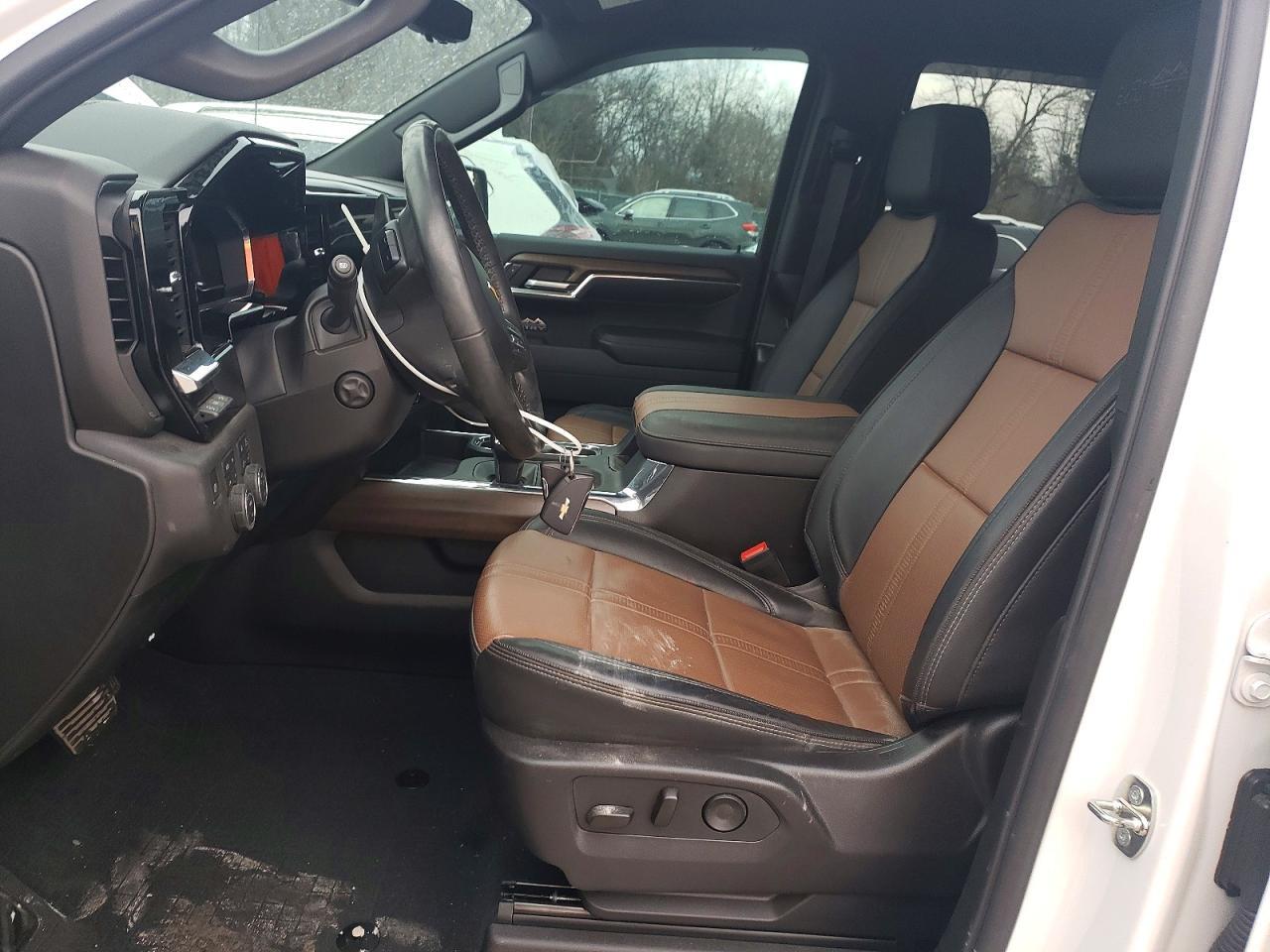 2024 Chevrolet Silverado K1500 High Country - Фото 7
