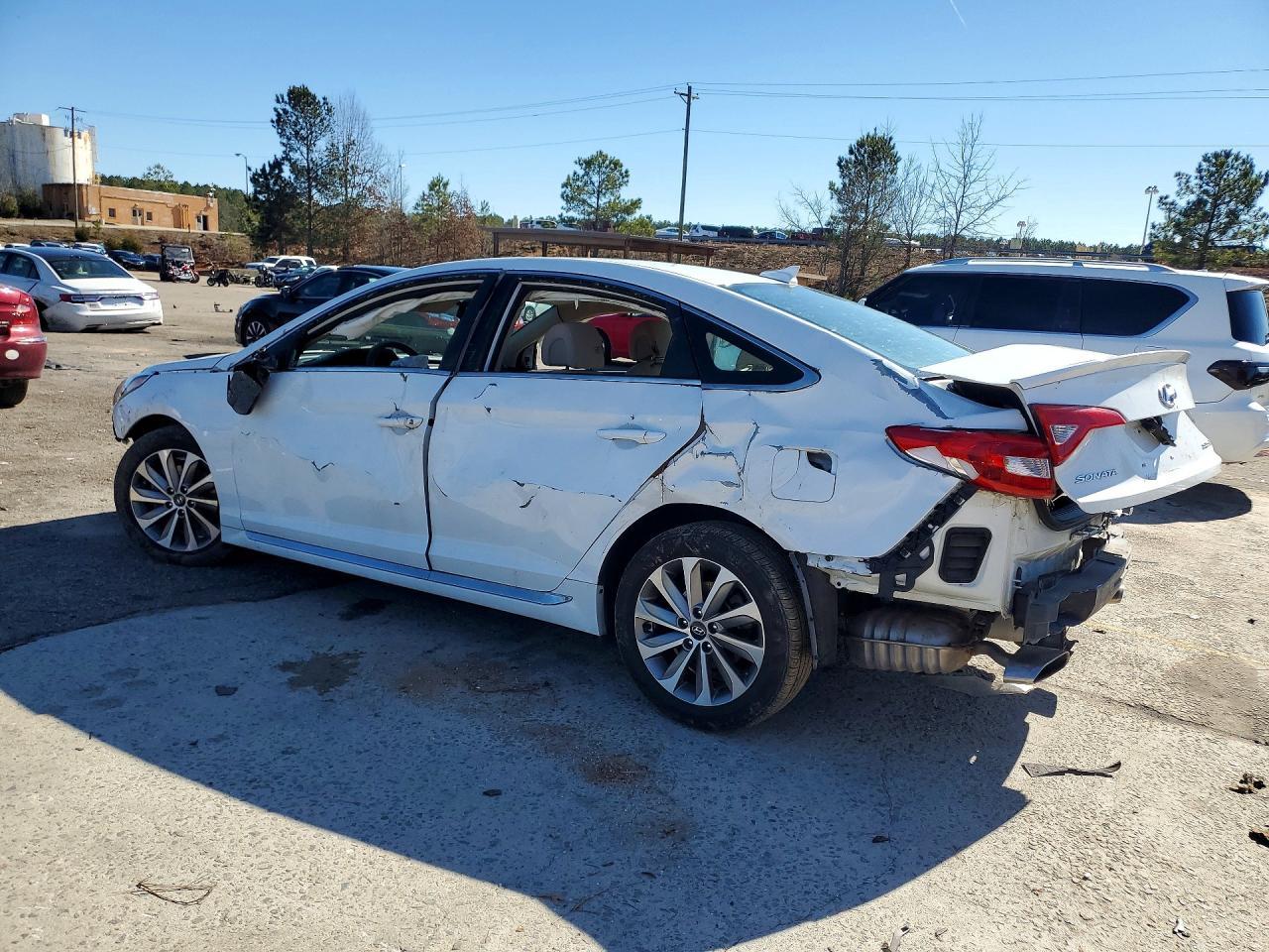 2017 Hyundai Sonata Sport - Фото 2