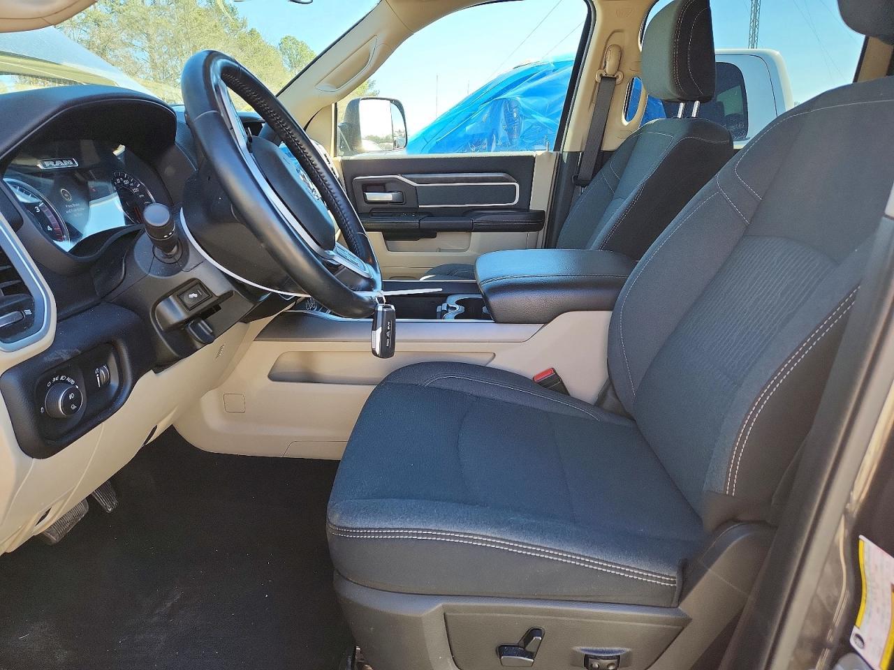 2022 Ram 3500 Big Horn/Lone Star - Image 7