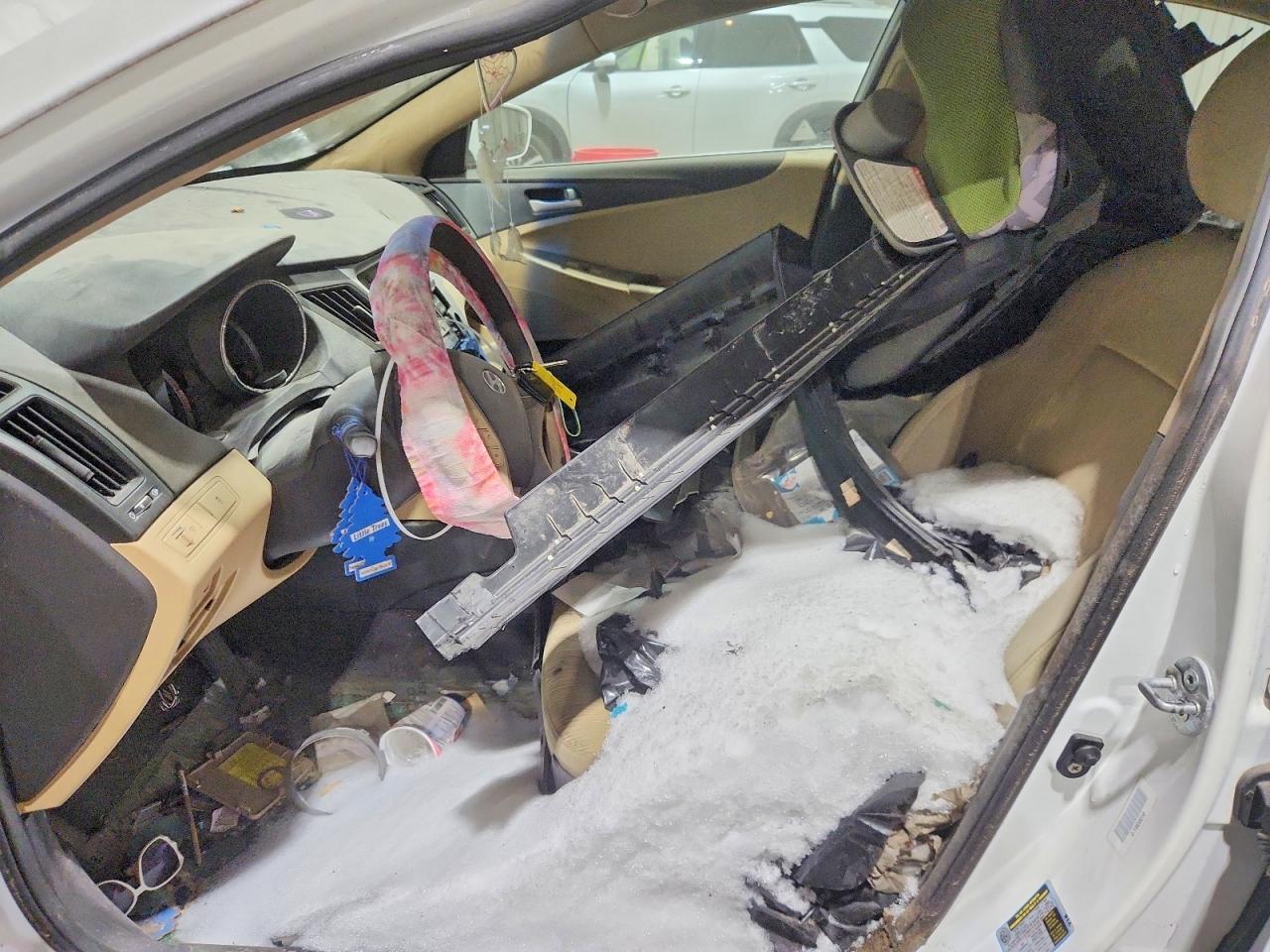2011 Hyundai Sonata Gls - Image 7
