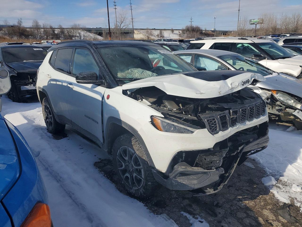2024 Jeep Compass Trailhawk - Фото 4