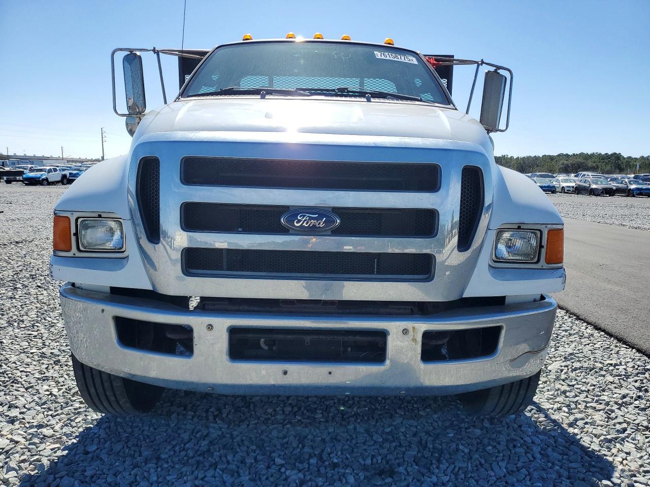 2013 Ford F650 Super Duty Flatbed Truck - Фото 5