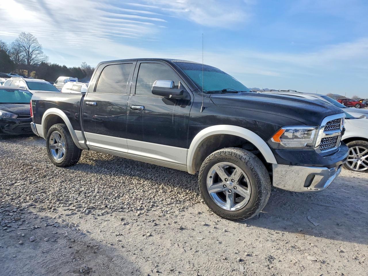 2014 Ram 1500 Laramie - Фото 4