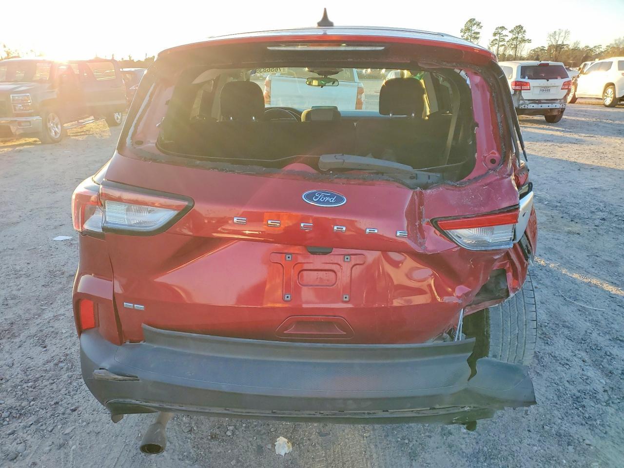 2022 Ford Escape Se - Image 6