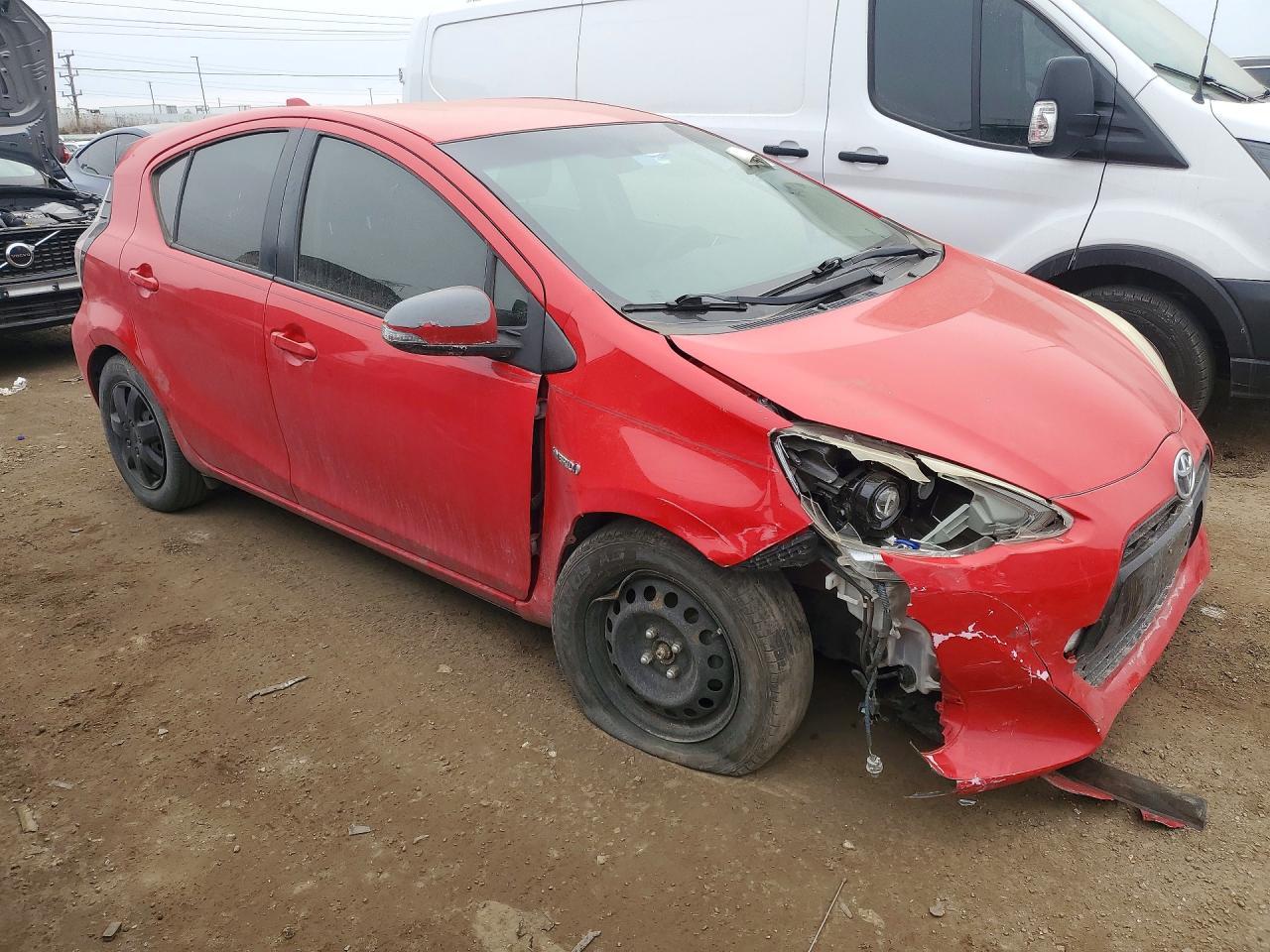 2015 Toyota Prius C - Фото 4