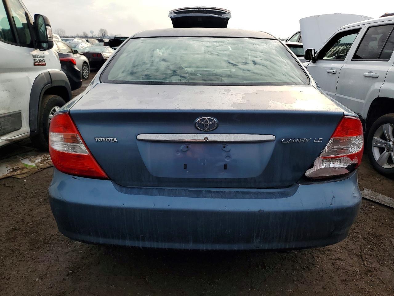 2004 Toyota Camry - Фото 6