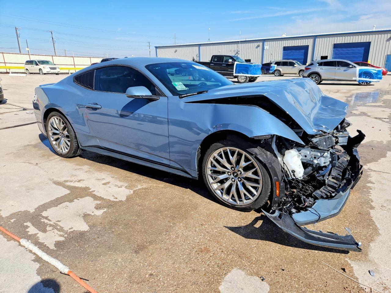 2024 Ford Mustang - Фото 4
