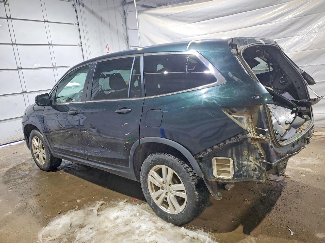 2017 Honda Pilot Lx - Фото 2