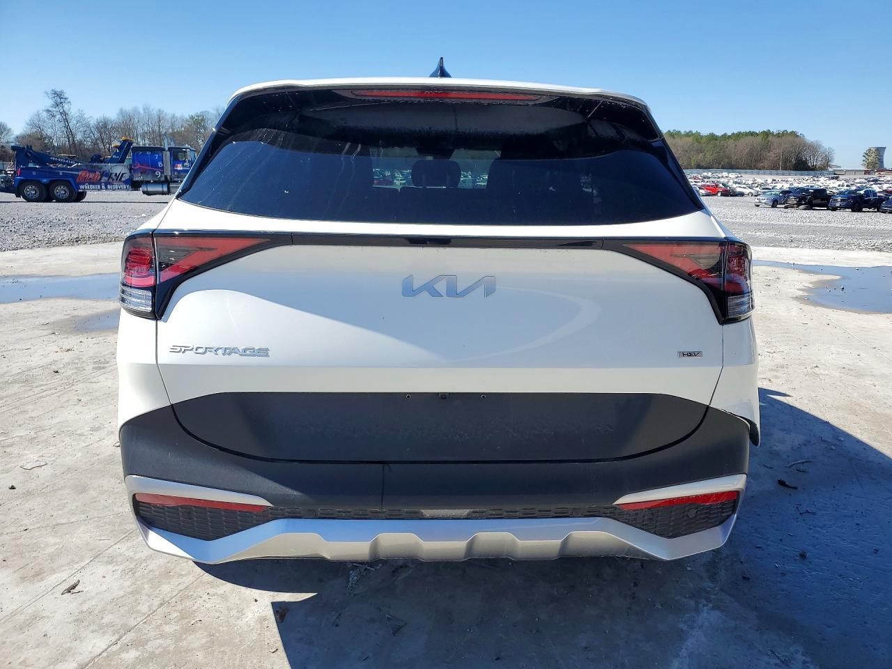 2024 Kia Sportage Lx - Image 6