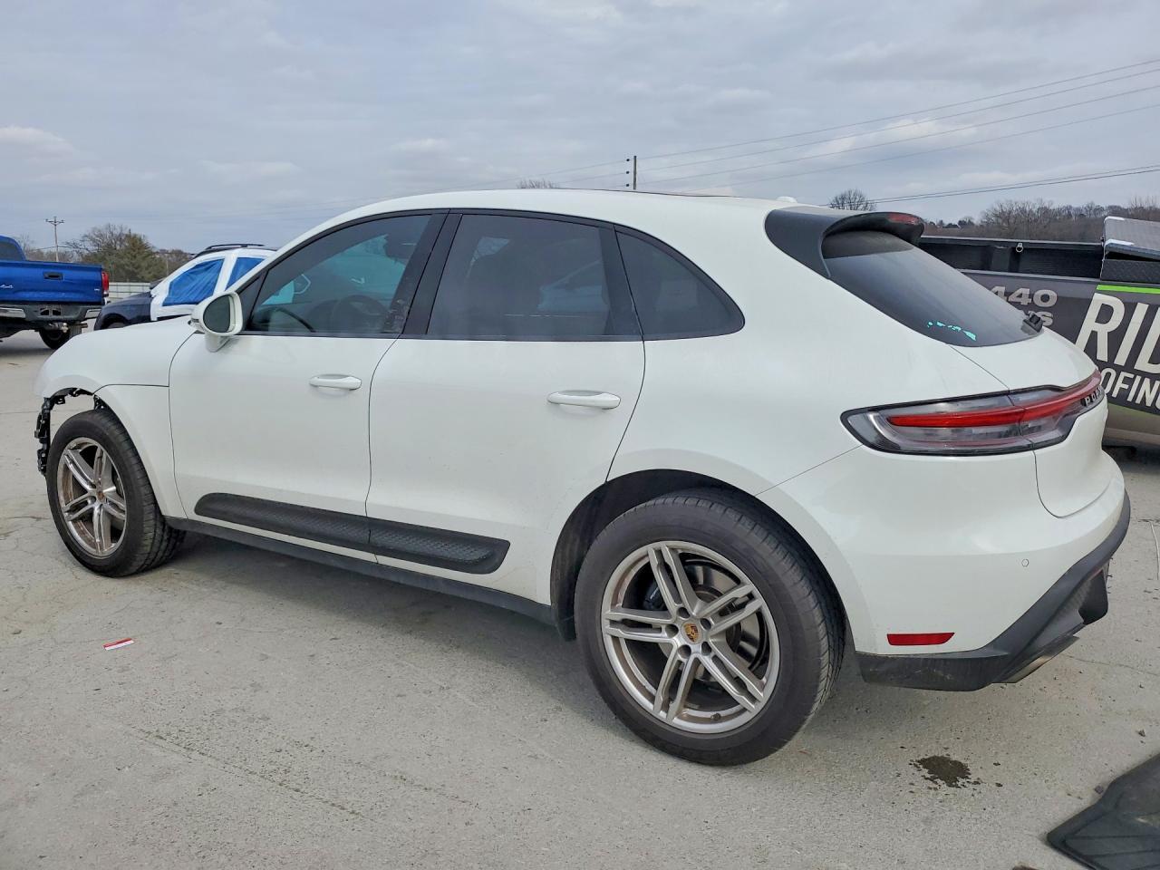 2024 Porsche Macan Base - Image 2