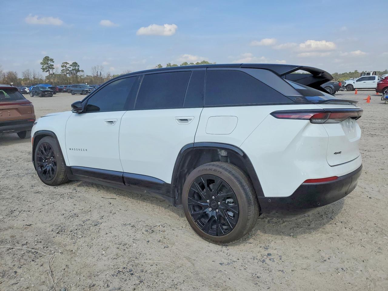 2025 Jeep Wagoneer S Launch Edition - Фото 2