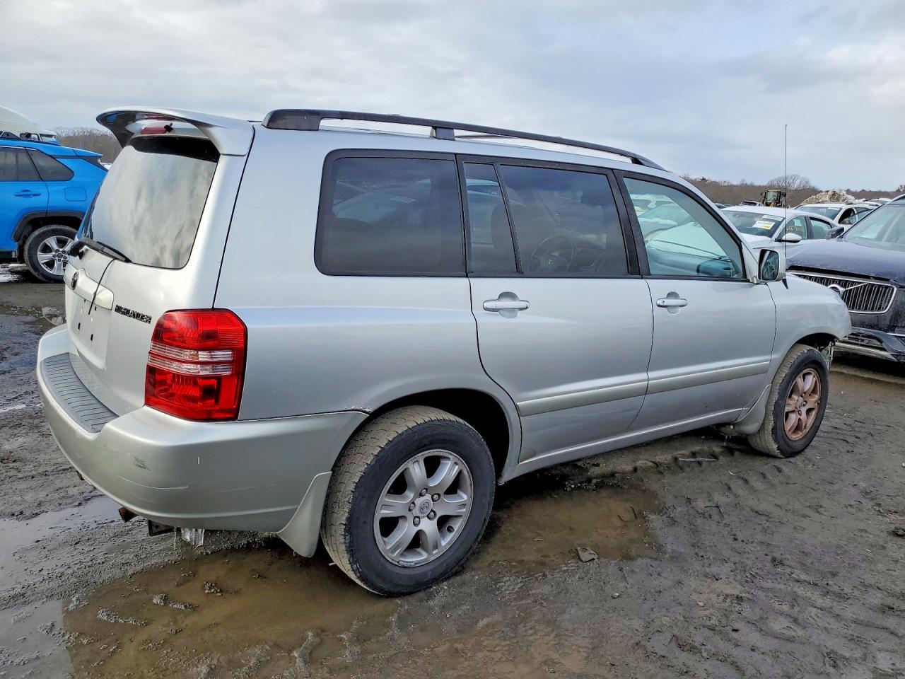 2002 Toyota Highlander Limited - Image 3