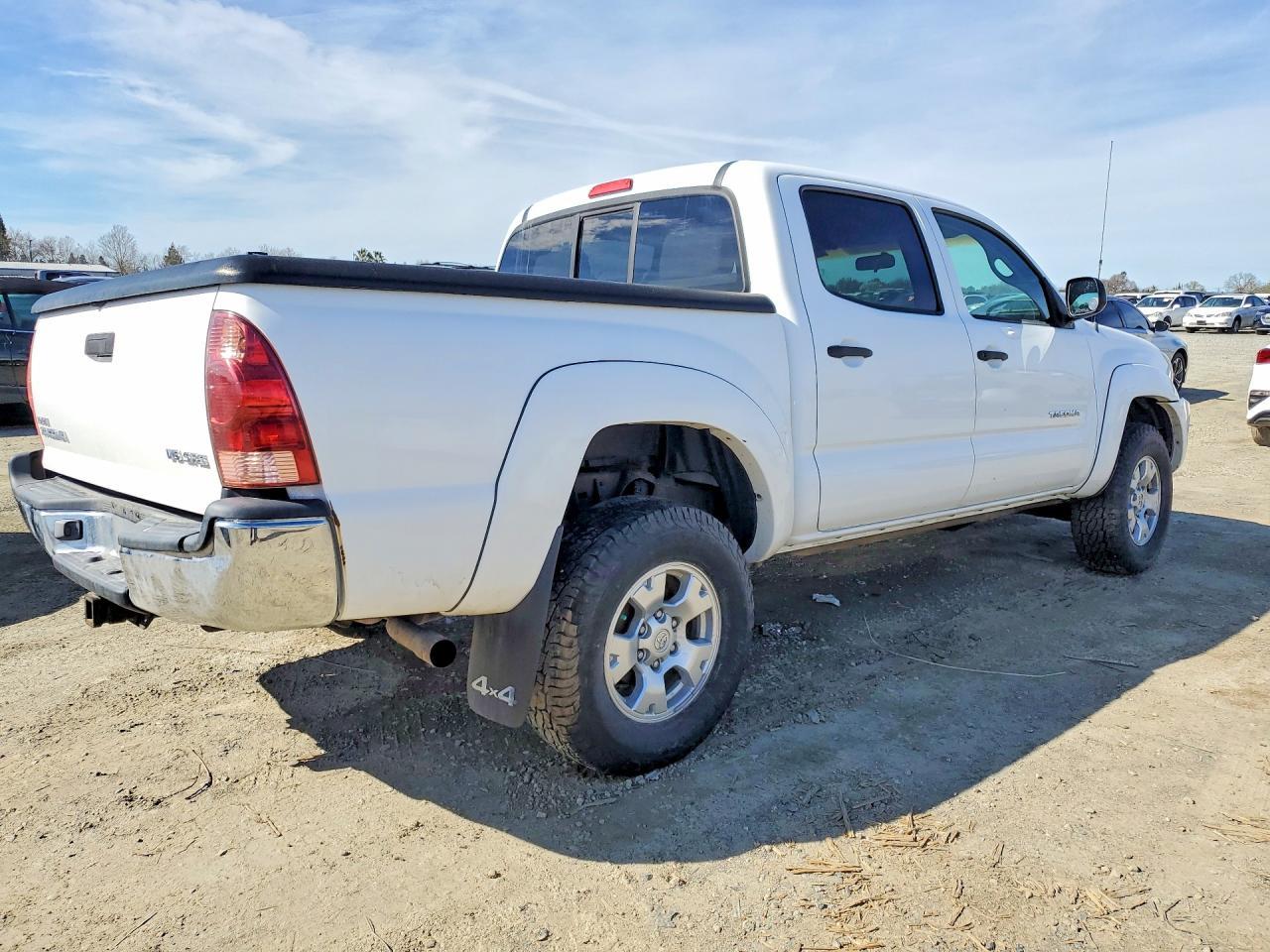 2005 Toyota Tacoma V6 - Image 3