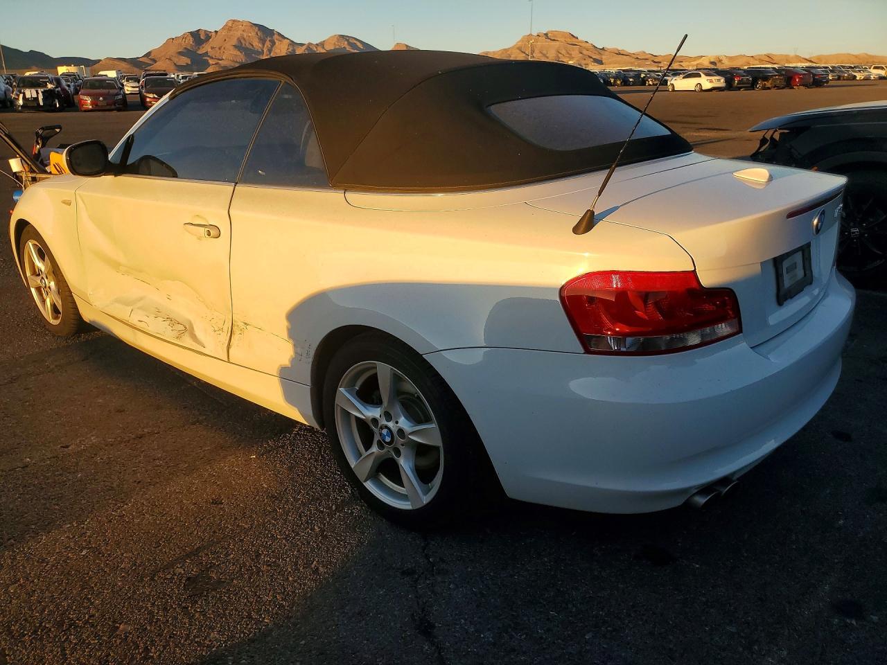 2012 BMW 128 I - Image 2