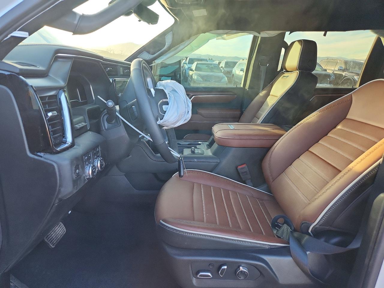 2024 GMC Sierra K3500 Denali Ultimate - Фото 7