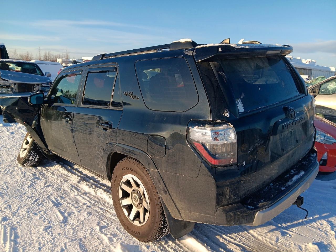 2020 Toyota 4Runner Sr5/Sr5 Premium - Image 2
