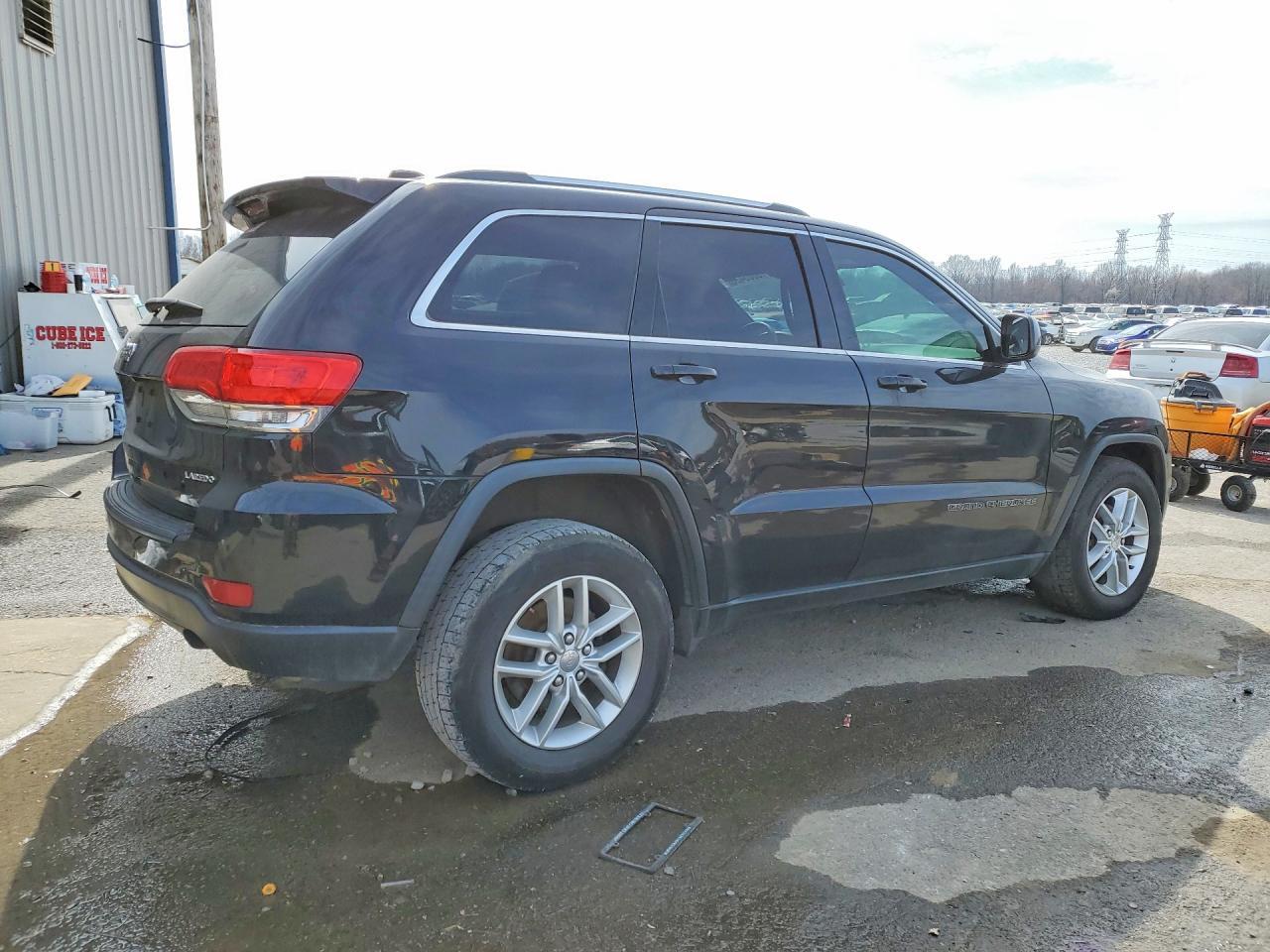 2017 Jeep Grand Cherokee Laredo - Фото 3