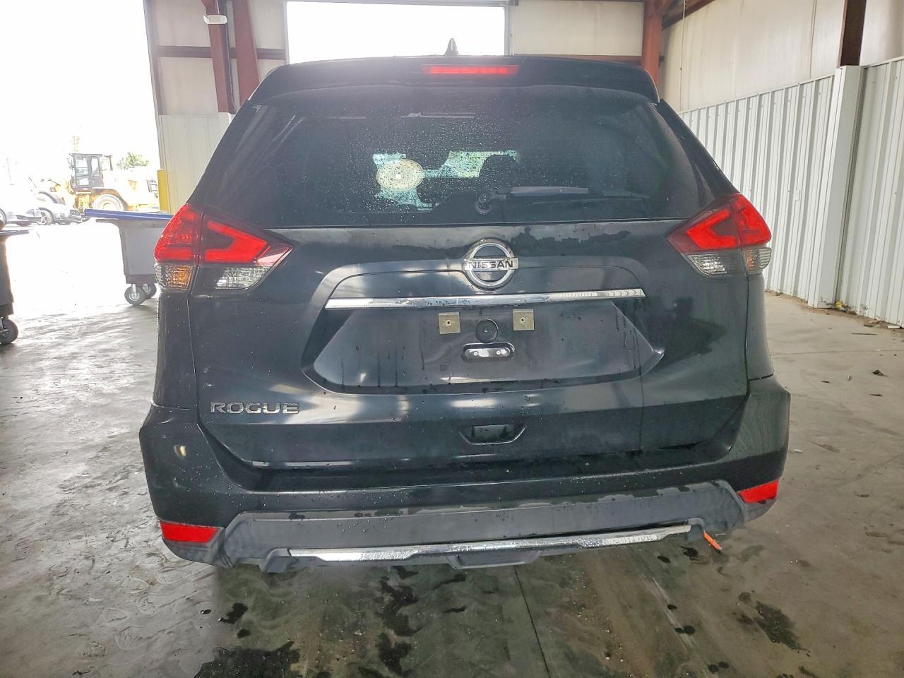 2019 Nissan Rogue S - Фото 6