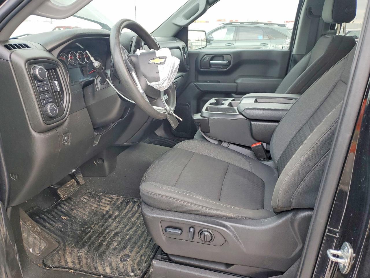 2022 Chevrolet Silverado Ltd K1500 Custom - Фото 7