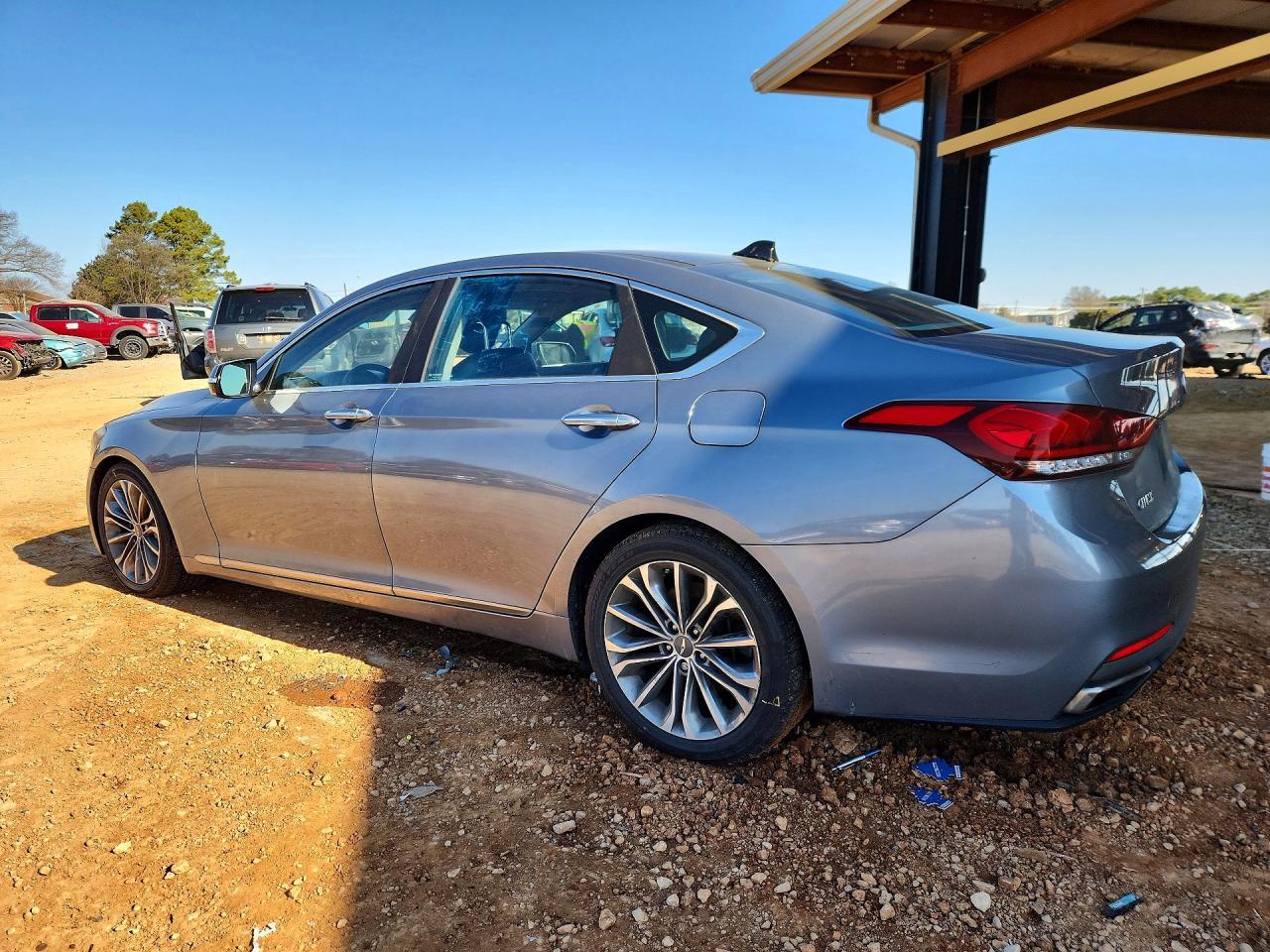 2015 Hyundai Genesis 3.8L - Image 2