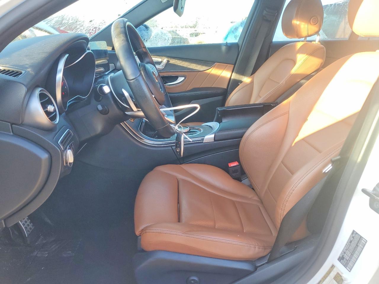 2020 Mercedes-Benz C 300 4Matic - Фото 7