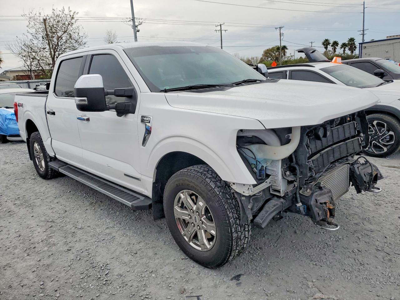 2021 Ford F150 Supercrew - Image 4