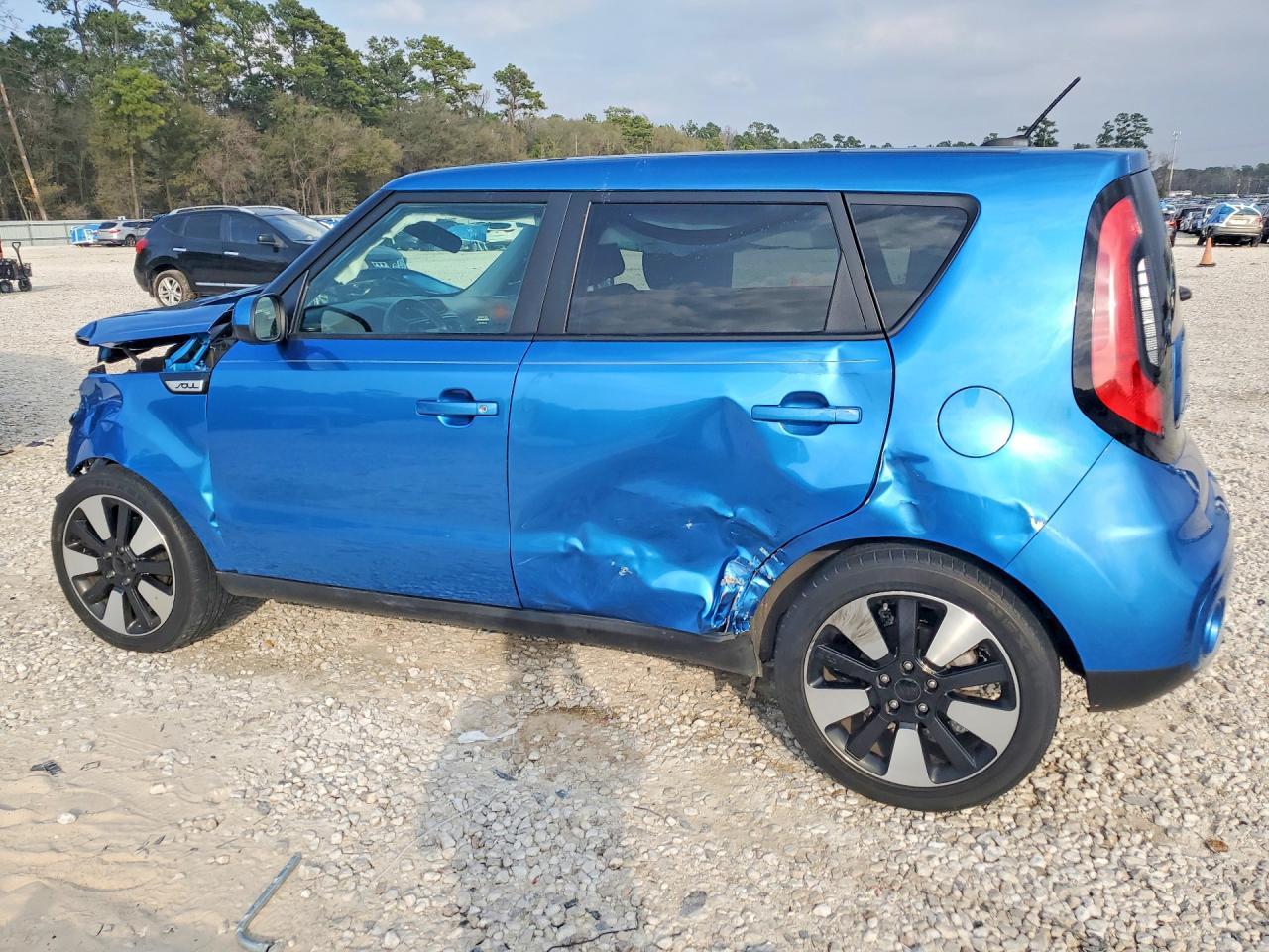 2019 Kia Soul + - Image 2