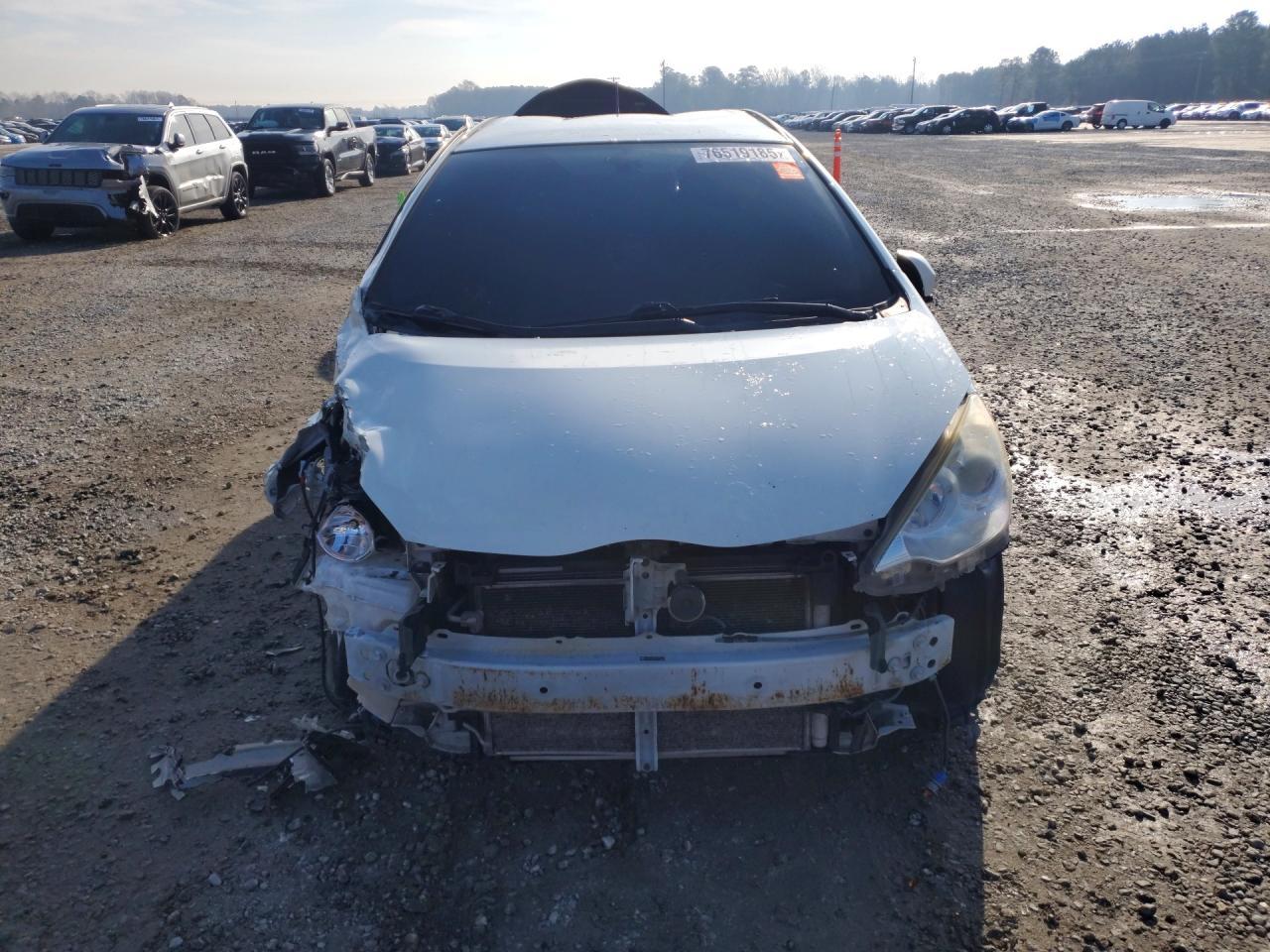 2014 Toyota Prius C Two - Фото 5