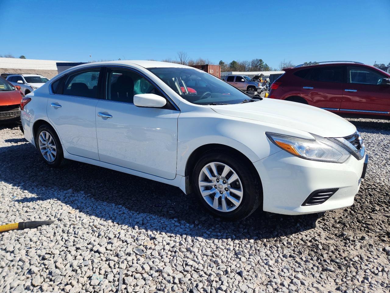 2018 Nissan Altima 2.5 S - Image 4