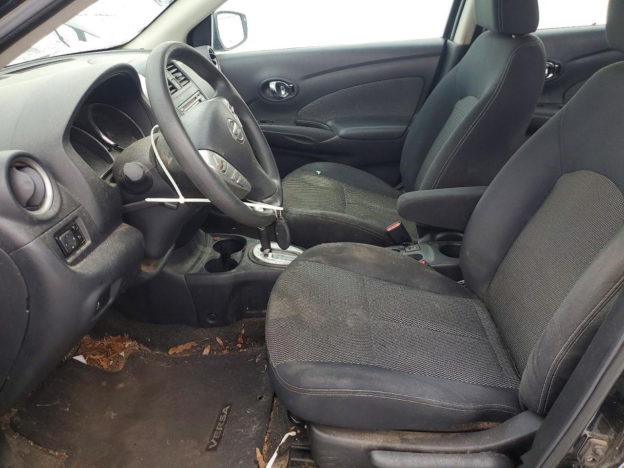 2015 Nissan Versa - Фото 7