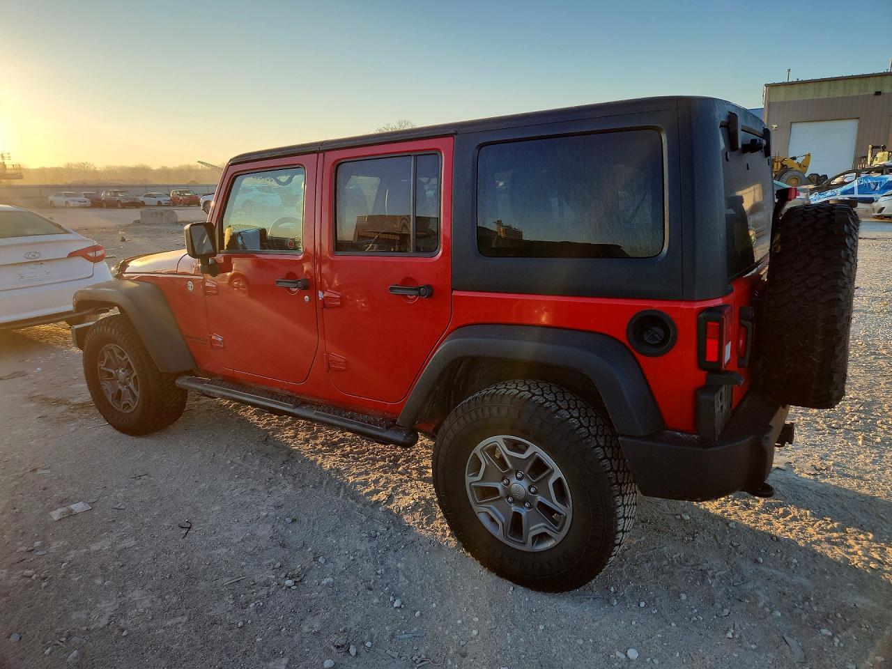 2014 Jeep Wrangler Unlimited Rubicon - Фото 2