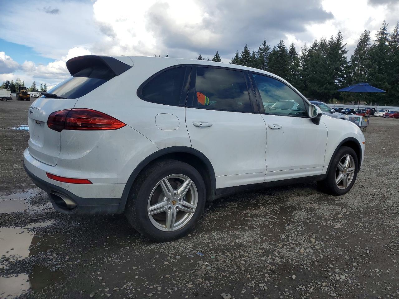 2016 Porsche Cayenne - Фото 3