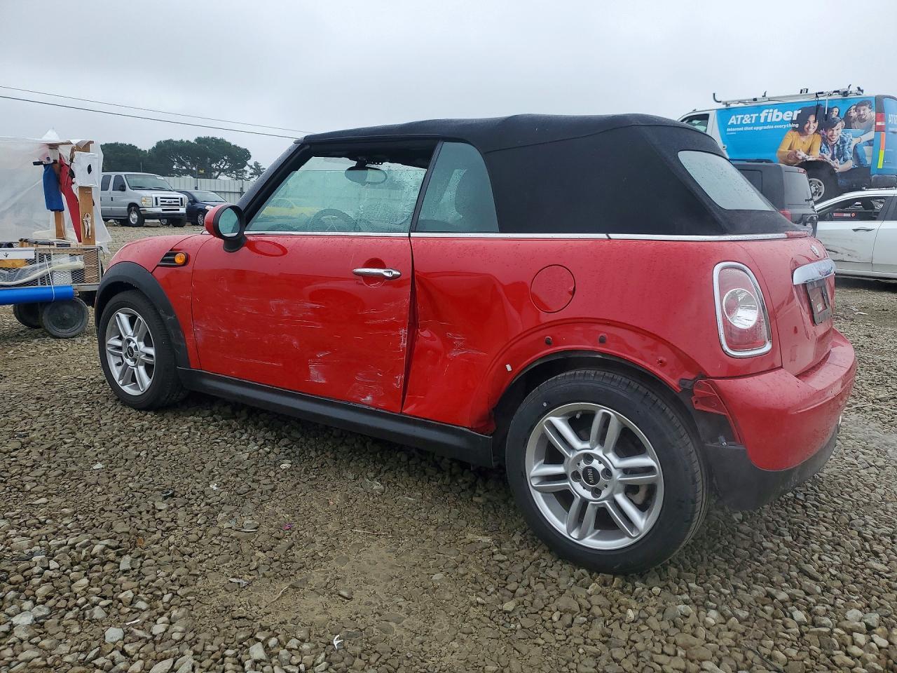 2012 Mini Cooper - Image 2