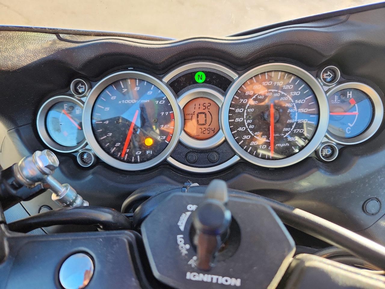 2015 Suzuki Gsx1300 Ra - Image 7