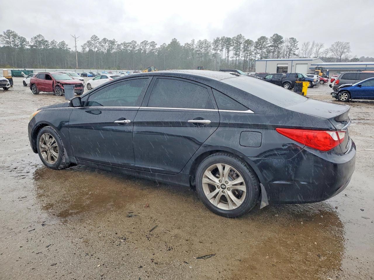 2013 Hyundai Sonata Se - Image 2