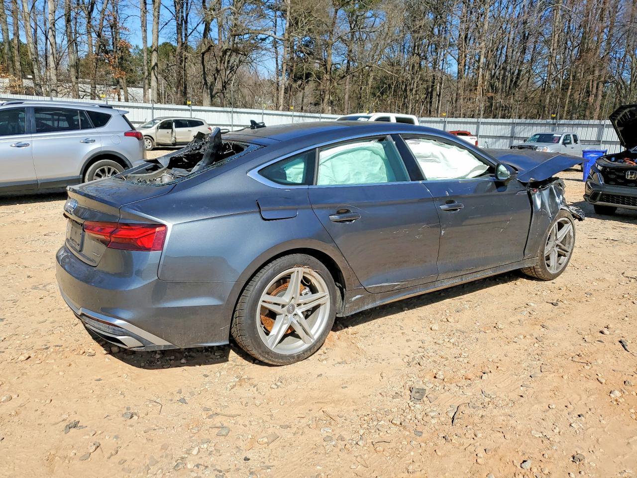 2021 Audi A5 Premium 45 - Фото 3