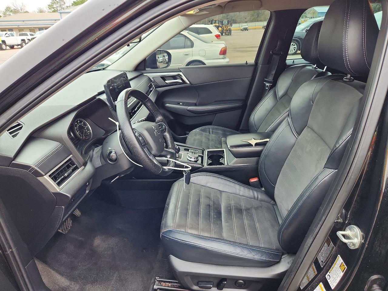 2022 Mitsubishi Outlander Se - Фото 7