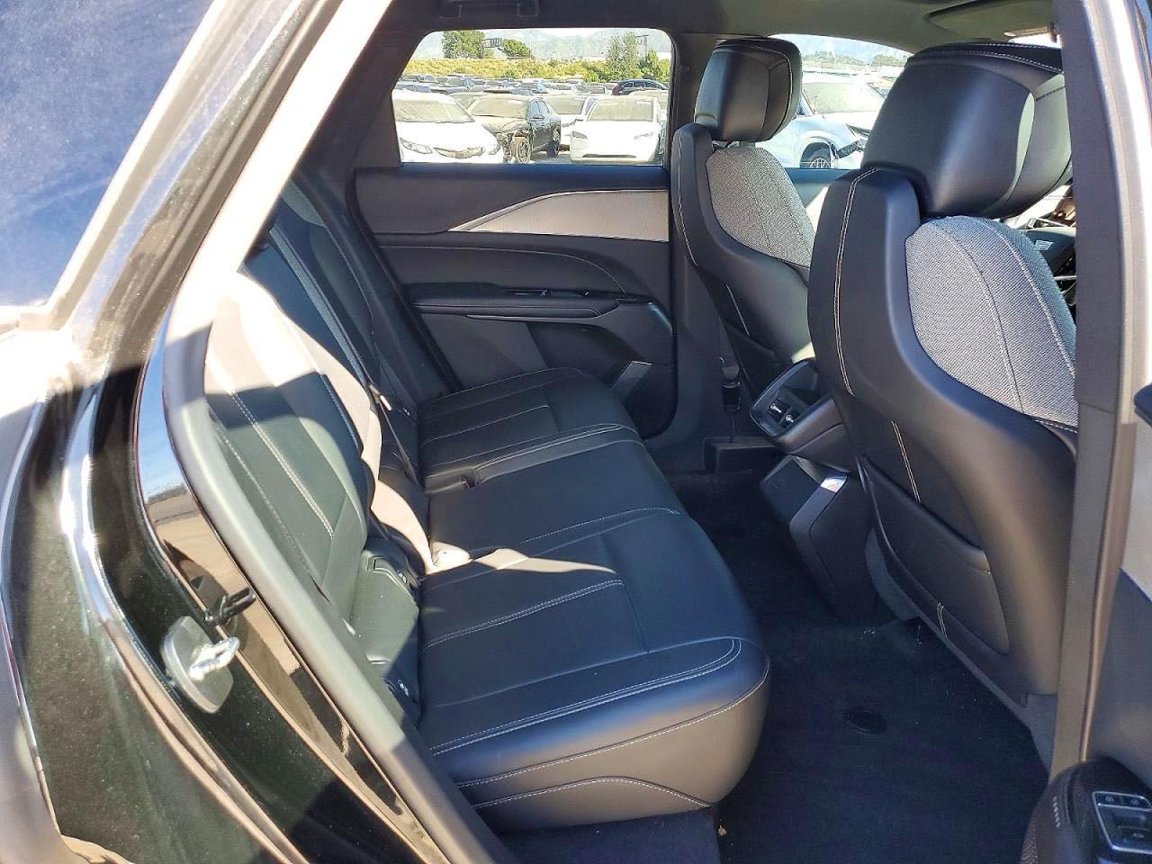 2024 Cadillac Lyriq Tech - Фото 6